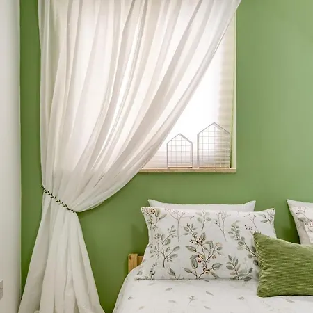 Cosy 2br With Private Balcony In Serene Qawra By 360 Estates *