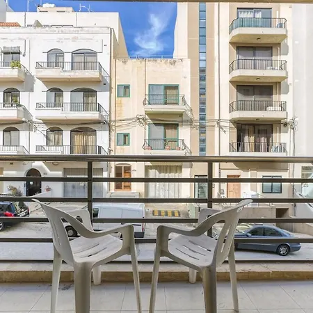 Cosy 2br With Private Balcony In Serene Qawra By 360 Estates