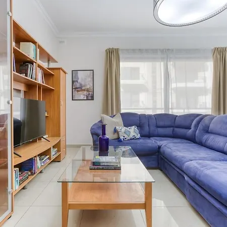 Lägenhet Cosy 2br With Private Balcony In Serene Qawra By 360 Estates *